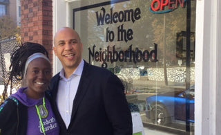 Elizabeth Warren & Cory Booker at Arden's Garden Auburn Ave